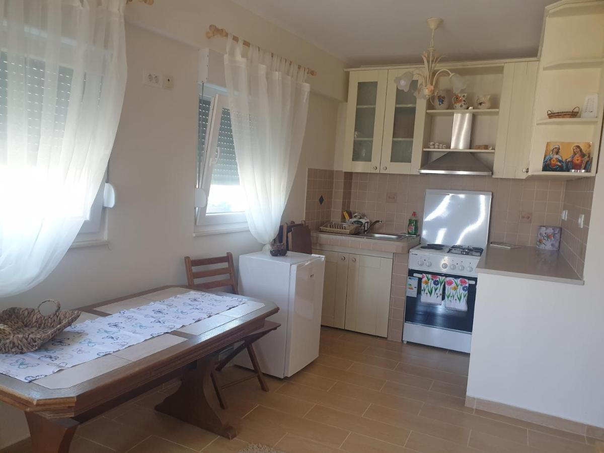 Delia Apartment Medugorje Bagian luar foto
